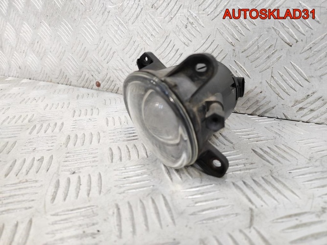 Фара противотуманная прав VW Passat B5 3B7941700A