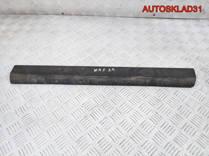 Молдинг задней правой двери VW Passat B5 3B0854950