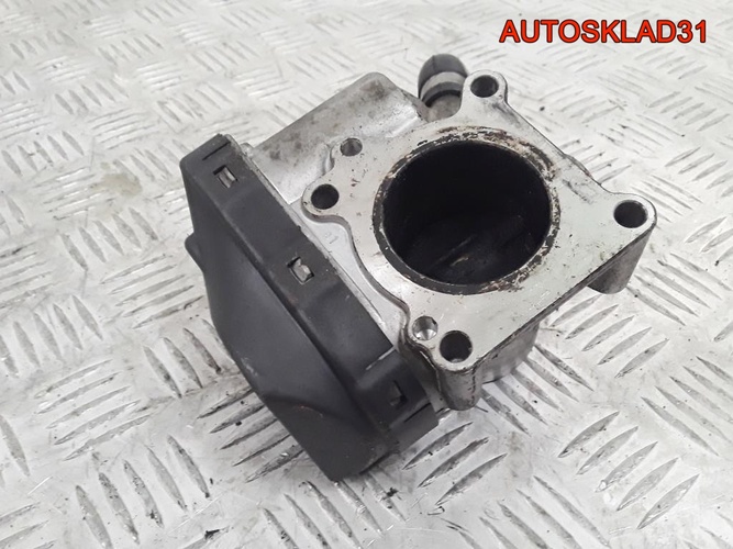 Заслонка дроссельная Volkswagen Golf 4 036133062