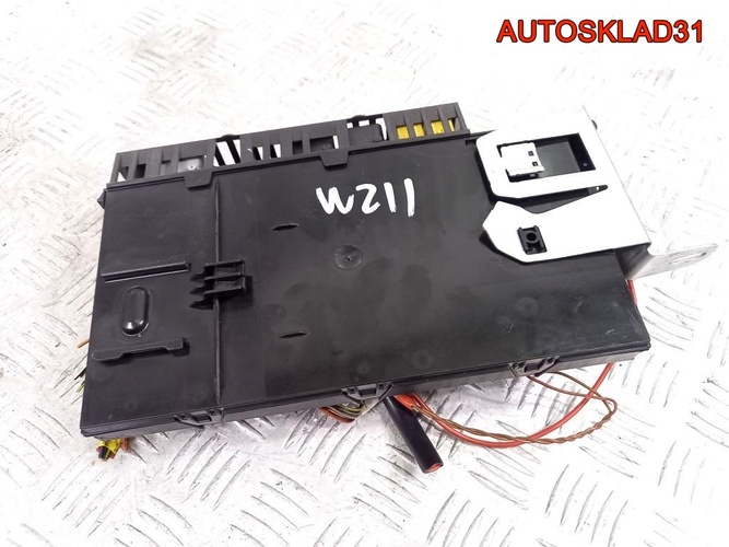 Блок предохранителей Mercedes Benz W211 A2115451901