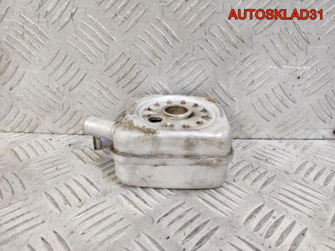 Радиатор масляный Audi A3 8L 1,6 AKL 078117021A