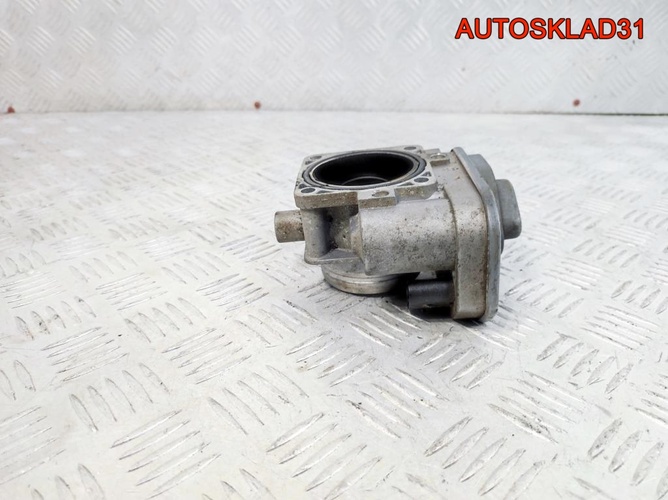 Заслонка дроссельная VW Caddy 3 2.0 BDK 038128063C