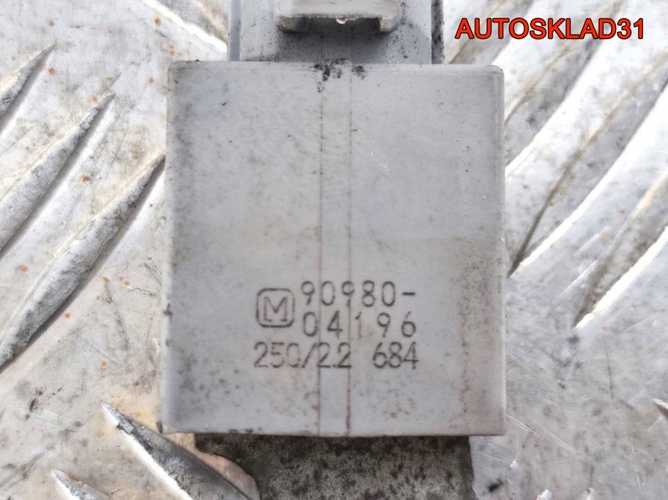 Конденсатор Toyota Corolla E15 1,6 1ZR 9098004196