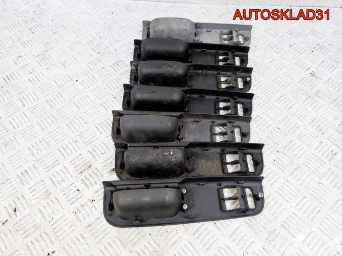 Накладка ручки внутренней VW Passat B5 3B1867171D