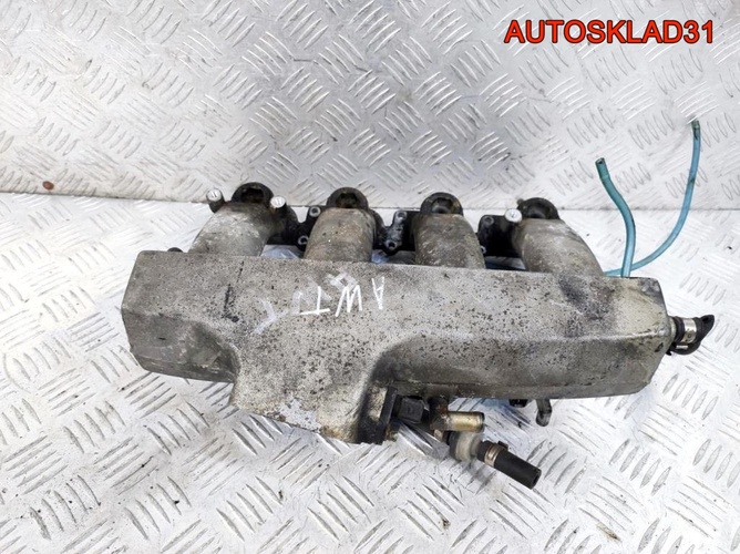 Коллектор впускной VW Passat B5 1,8 AWT 06B133223D