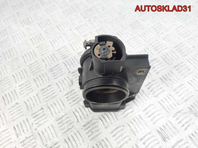 Заслонка дроссельная Renault Megane K4J 820059268