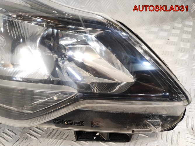 Фара правая Opel Corsa D 13446802 Рестайлинг