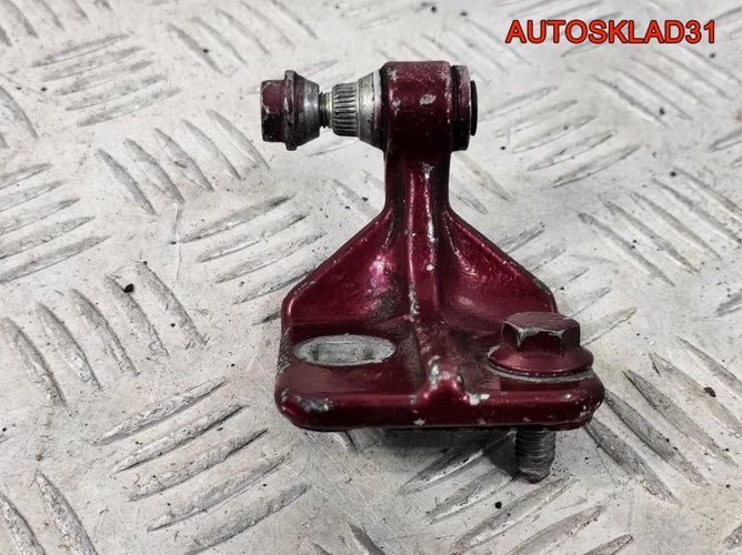 Петля двери задней левой нижняя Mercedes Benz W203