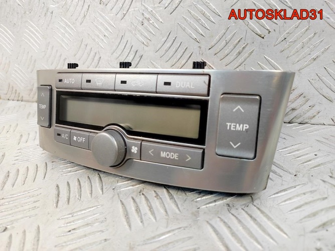 Блок климат контроля Toyota Avensis 2 5590205050