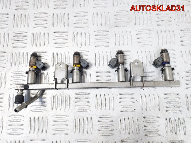 Рейка топливная Fiat Stilo 1.6 Z16XEP 55354612