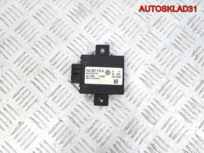Блок противоугонной системы VW Touareg 7L0907719A