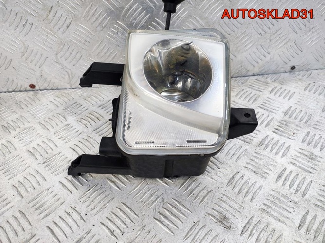 Фара противотуманная левая Opel Meriva A 93321058