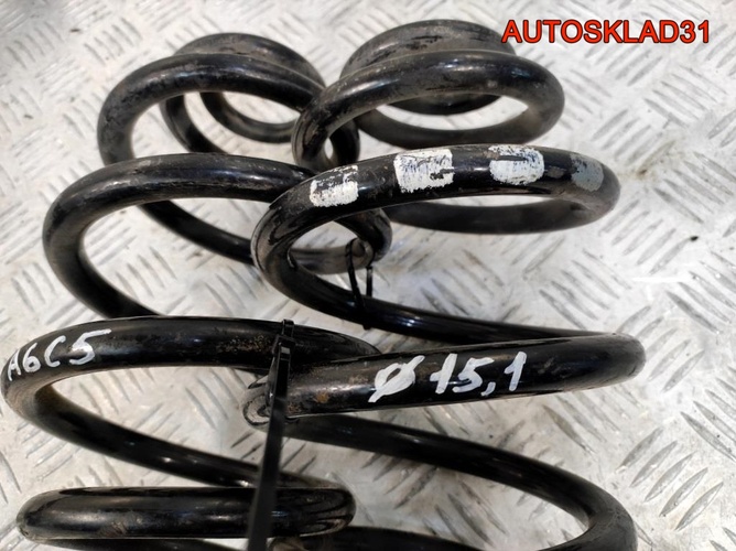 Пружина задняя Audi A6 C5 4B0511115AF Седан