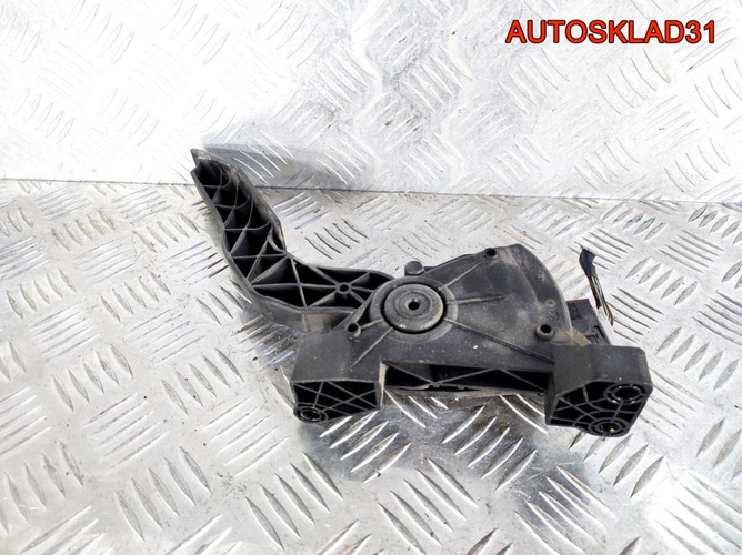 Педаль газа Opel Vectra C 2,2 Z22SE 9186724 Бензин