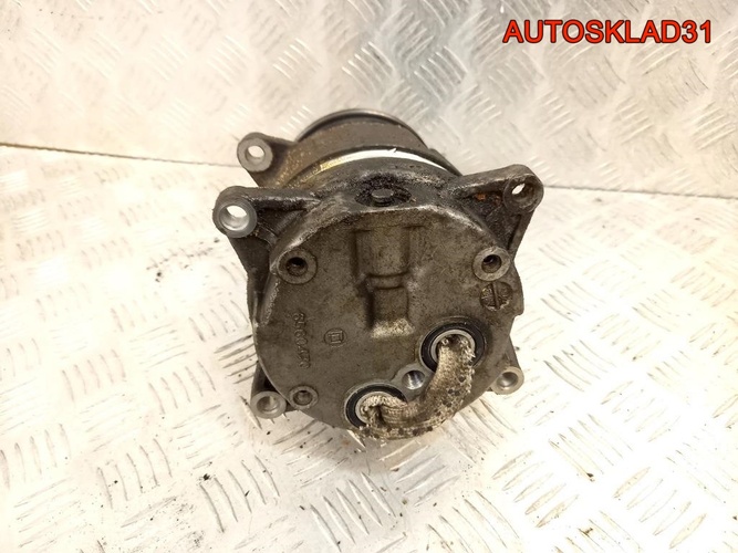 Компрессор кондициора Renault Megane 1 7700273320