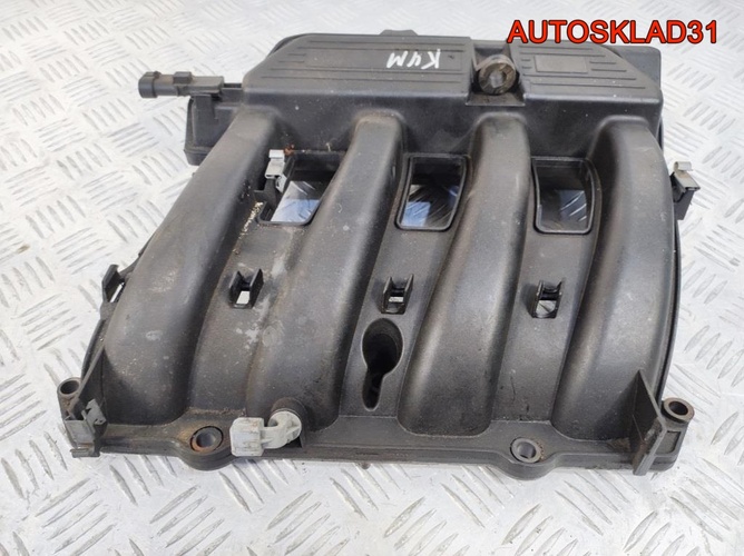Коллектор впускной Renault Loga 1,6 K4M 8200020647