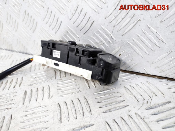 Блок стеклоподъёмников Mercedes W203 A2038200110