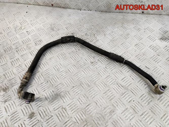 Трубка кондиционера Audi A4 B6 2,0 AWA 8E0260701AQ