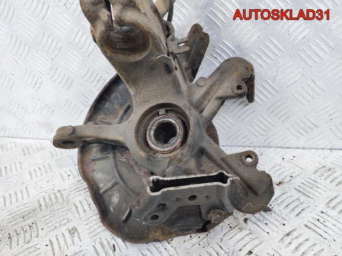 Кулак поворотный перед левый VW Polo 6Q0407255АС