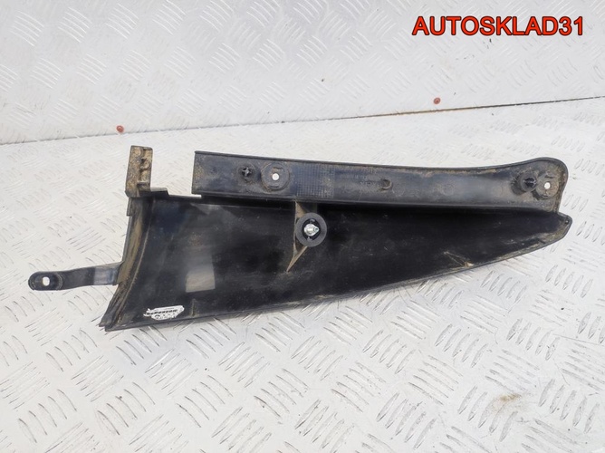 Накладка стойки VAZ Lada Largus 82001414581