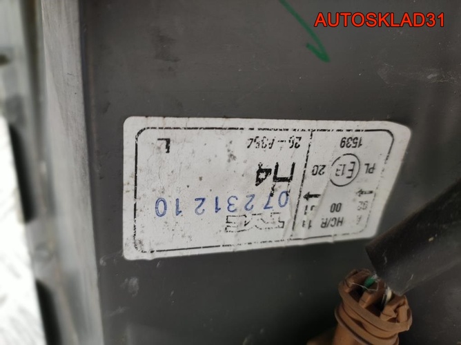 Фара левая Toyota Yaris 811700D080 Рестайлинг