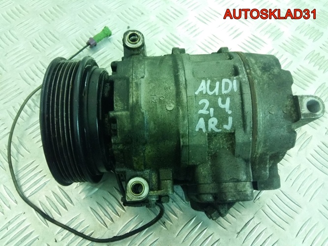 Компрессор кондиционера Audi A6 C5 ARJ 4B0260805B
