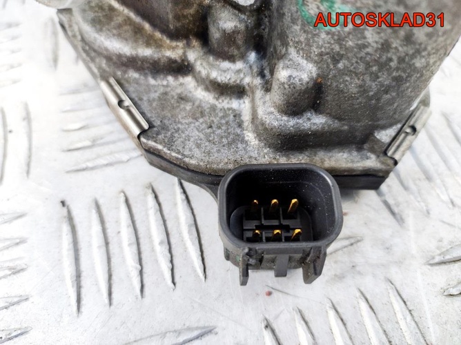 Заслонка дроссельная Opel Astra J A16XER 55561495