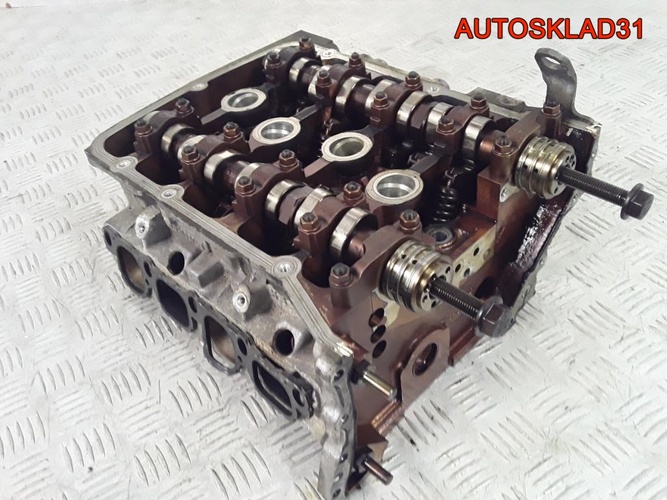 Головка блока правая VW Passat B5+ BDN 07D103374J