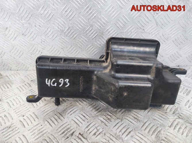 Резонатор Mitsubishi Carisma DA 1.8 4G93 MD349591