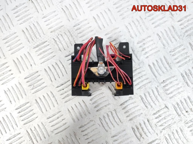 Блок предохранителей Mercedes W211 A2115450301