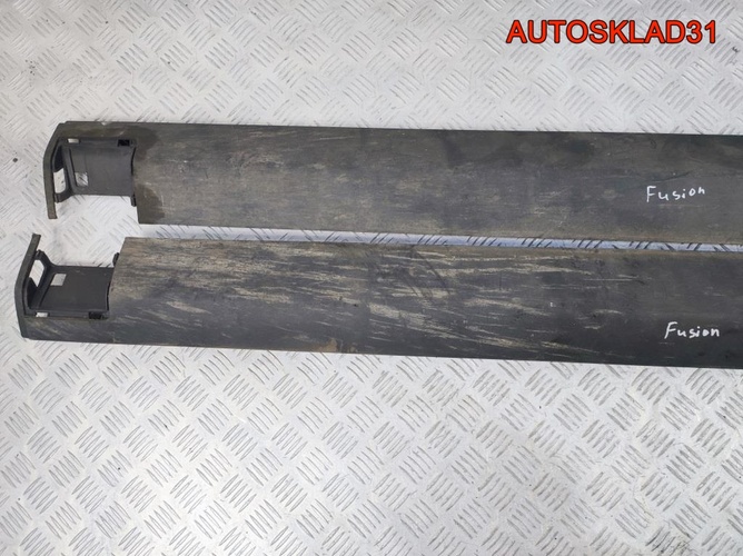 Накладка на порог Комплект Ford Fusion 1306268