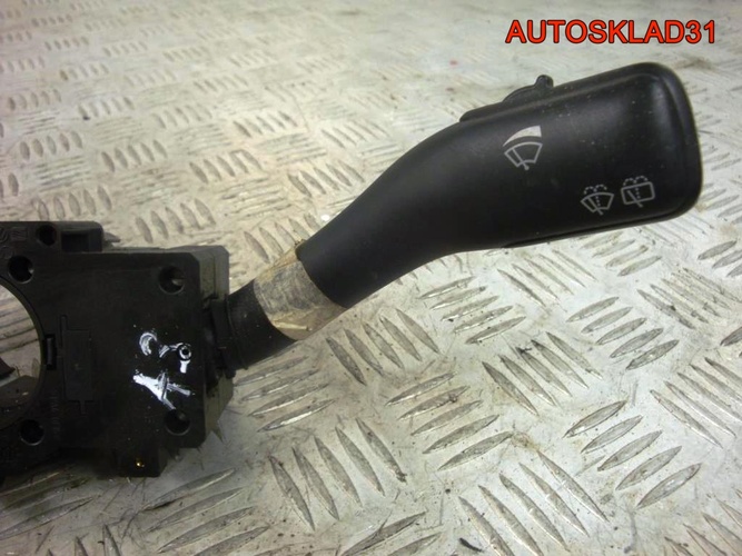 Переключатель подрулевой Audi A3 8L0953513G