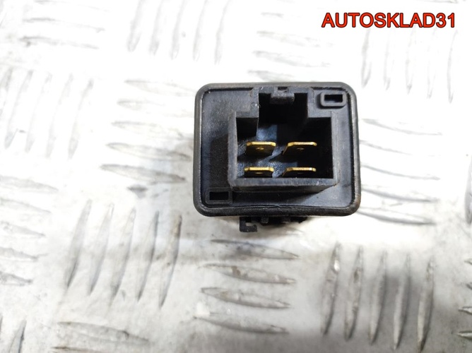 Реле задних ПТФ Subaru Impreza G11 88017SA000