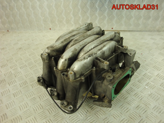 Коллектор впускной Audi А6 С4 2.6 ABC 078133222К