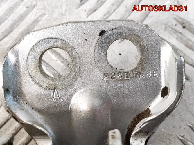 Петля двери задняя правая верхняя Ford Fusion