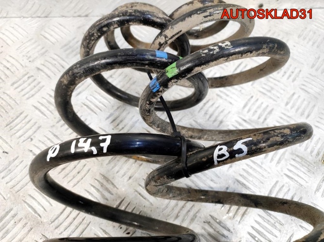 Пружина задняя VW Passat B5 Combi 3B0511115T