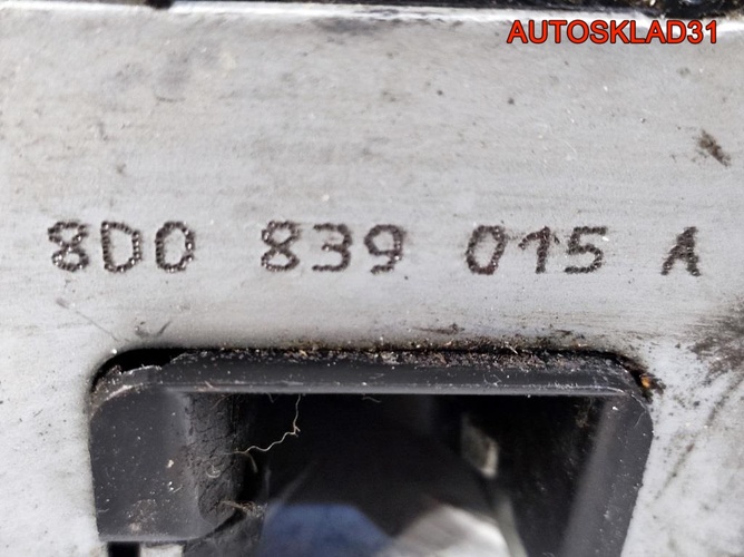 Замок двери задней левой Audi A4 B5 8D0839015A