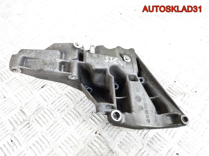 Кронштейн кондиционера Mercedes W203 A1112361330