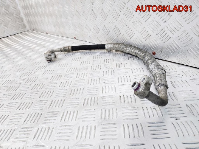 Трубка кондиционера Volkswagen Golf 5 1K0820721AK