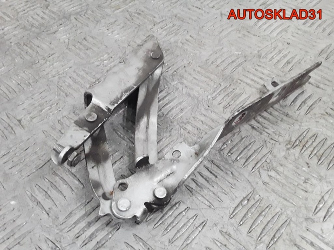 Петля капота правая Volkswagen Golf 5 1K0823302C