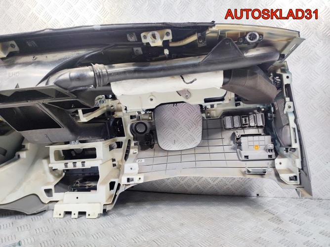 Торпедо Hyundai Sonata 5 NF 847103K100CH