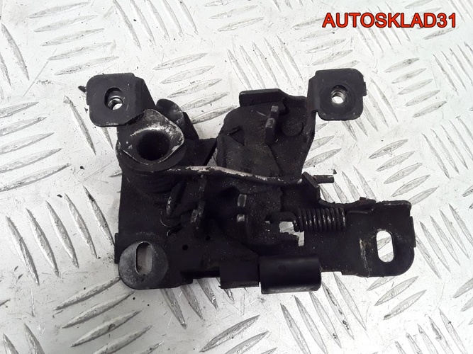 Замок капота Audi A4 B5 8D0823509G