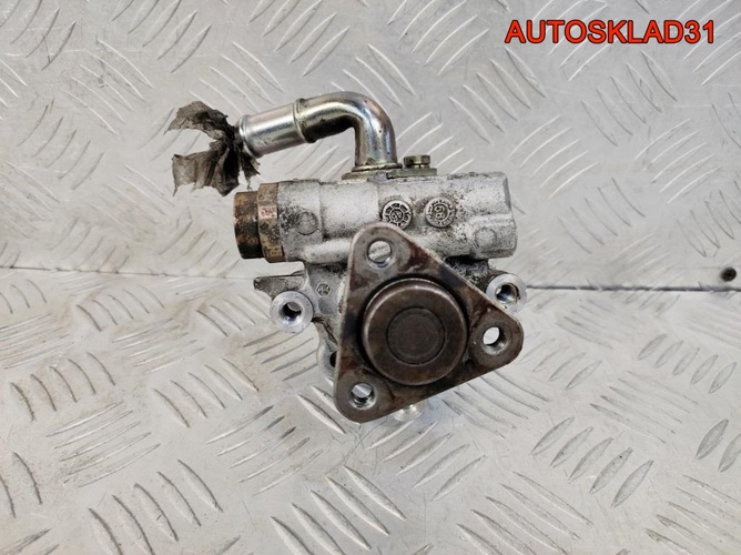 Насос гидроусилителя VW Passat B5 8D0145177Q