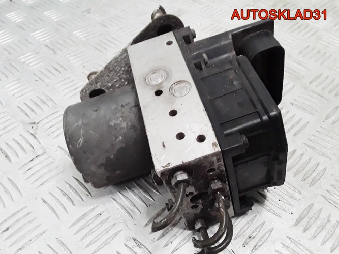 Блок АБС для Мерседес Бенц Вито 638 A0004461289