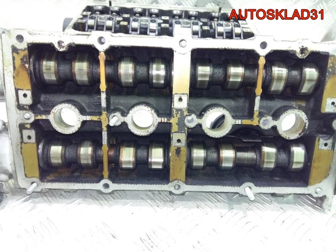 Головка блока цилиндров VW Golf 1.6 AZD 036103373T