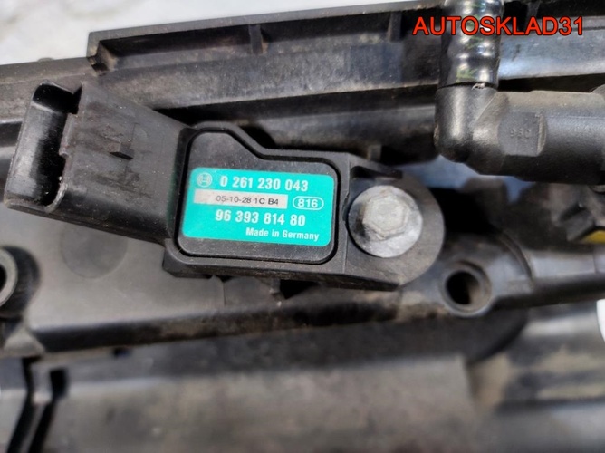 Коллектор впускной Citroen C4 9635885080
