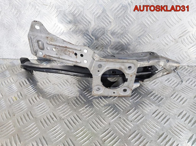 Педаль тормоза МКПП Ford Focus 2 4M512467AR