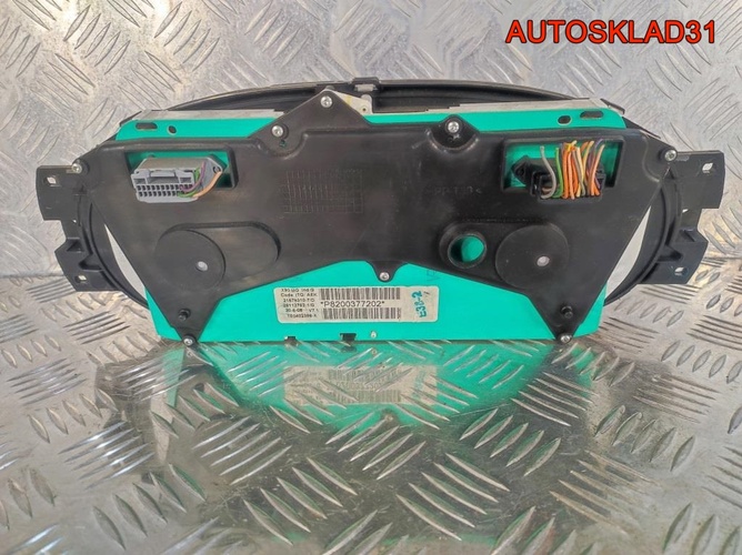 Панель приборов Renault Logan 8200752820 Бензин