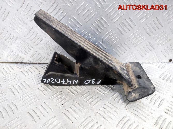 Педаль газа BMW E90 2,0 N47D20C 35426789999 Дизель