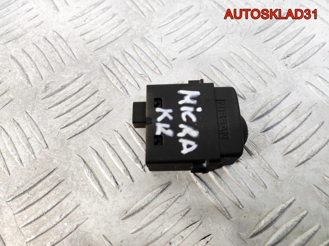 Кнопка корректора фар Nissan Micra K12 251909U00A